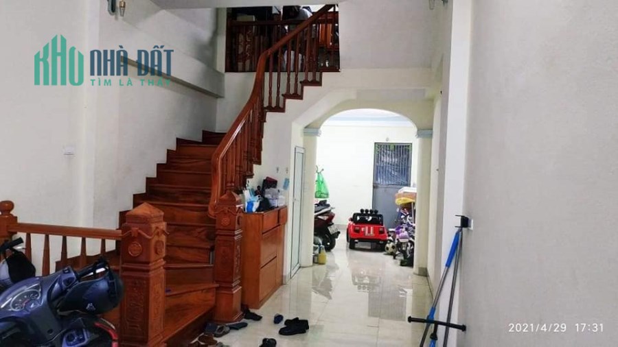 NHÀ SIÊU ĐẸP - TRUNG KÍNH – CẦU GIẤY, 54M2 X 5 TẦNG, Ô TÔ VÀO NHÀ, Ô CHỜ THANG MÁY