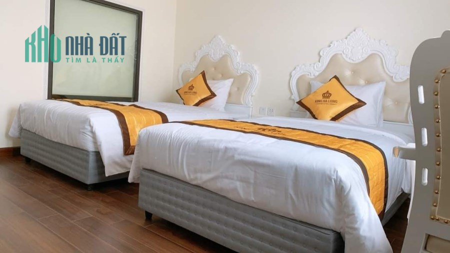 Bán biệt thự sân vườn 360m tại Đặng Thai Mai-Tây Hồ. Khu nhà ở  dành cho những người hưởng thụ.