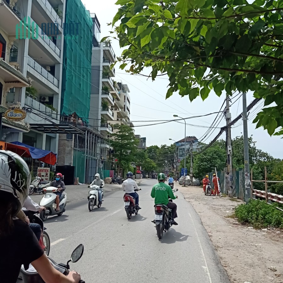 Hàng Kịch Độc Hiếm Nhà Bán Trung Tâm TÂY HỒ VIEW HỒ TÂY Vỉa Hè Rộng Kinh Doanh Cho thuê Bất Chấp