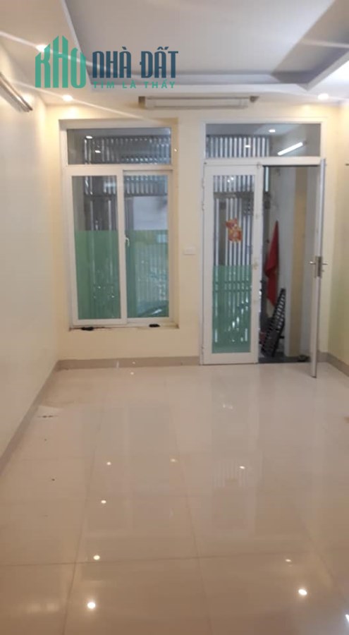 5,5tỷ Nhà phố Nguyễn Sơn,Long Biên 54mx4tầng,ngõ rộng Ôtô cách 5m