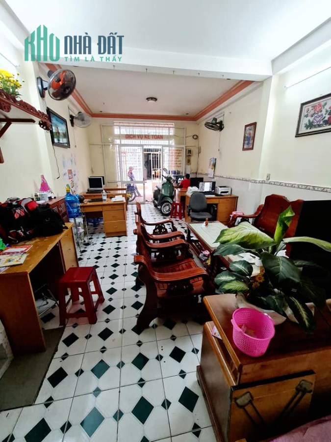 BÁN GẤP 80M2- 2 tầng Phạm Văn Bạch, Phường 15, quận Tân Bình giá 5.25 tỷ.