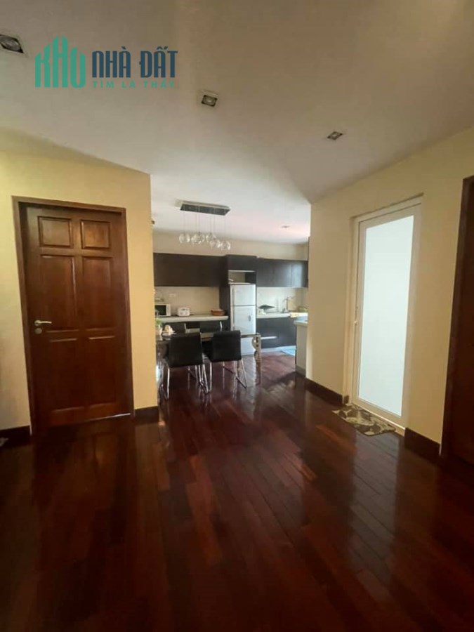Bán nhà lô góc 2 thoáng, ô tô, Hoàng Đạo Thành, 65m2 x 5T, mặt tiền 10m, gần phố, 6 tỷ 7.