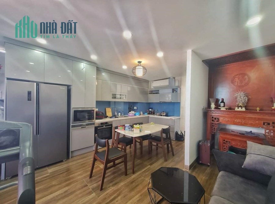 MẶT PHỐ. Nguyễn Khắc Nhu 69 x 5 tầng, MT 5.8 giá 23 tỷ, LH 0981588619.