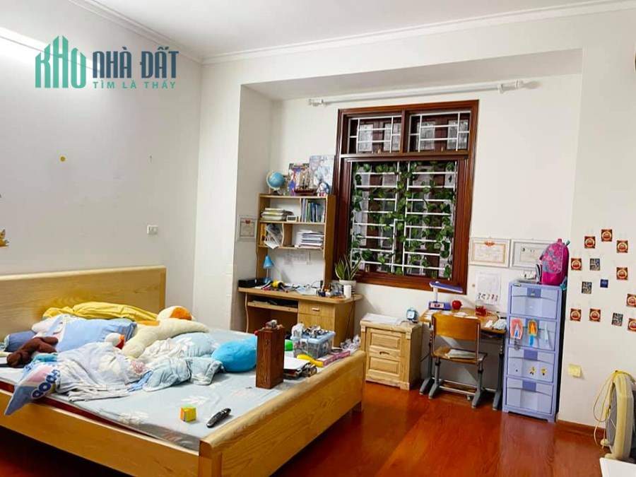 P.Lô ở ngay,2 mặt thoáng Hà Đông 69,4m3T 5m MT nhỉnh 4tỷ.