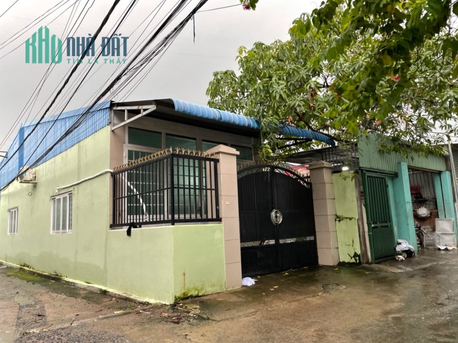 Bán nhà hai mặt tiền đường xe tải Nguyễn Văn Hoài, Tân Phong, Biên Hoà