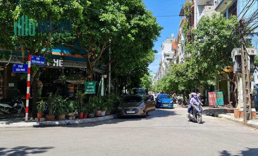 Nhà trục chính đường 20m Văn Phú HĐ. DT 50m2. 5 Tầng. MT 5m. Hoàn thiện đẹp. 10 tỷ có TL