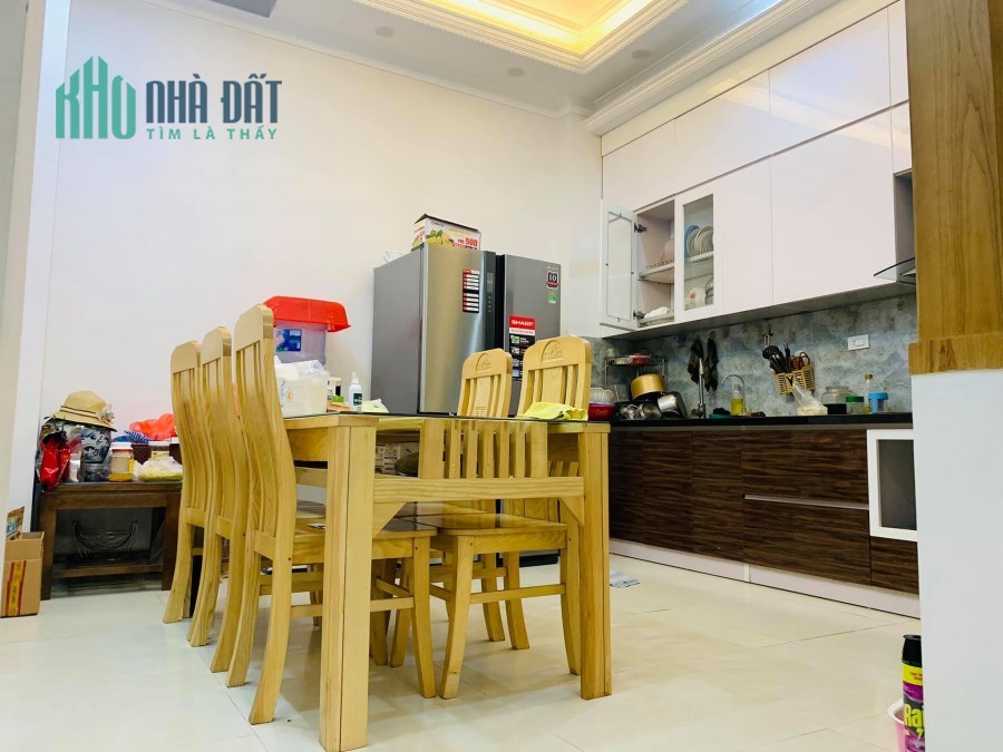 Bán nhà Xã Đàn, nhà mới, vị trí đẹp 50m ra đường oto, 45m2 5T 5.5tỷ
