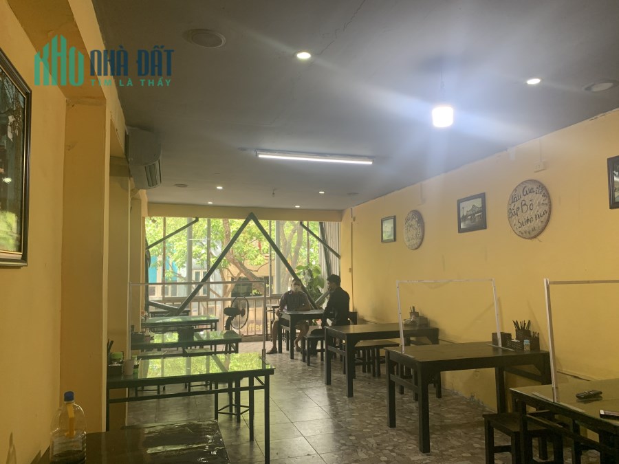 Sang nhượng quán ăn 160m2 mặt đường Nguyễn Sơn, Long Biên, HN