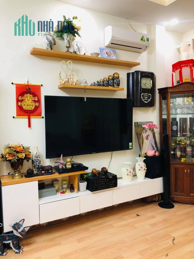 Bán nhà PHẠM VĂN ĐỒNG , CẦU GIẤY, 5T , MT 4.5m,NGÕ ĐẸP - KINH DOANH - LH 0964569508