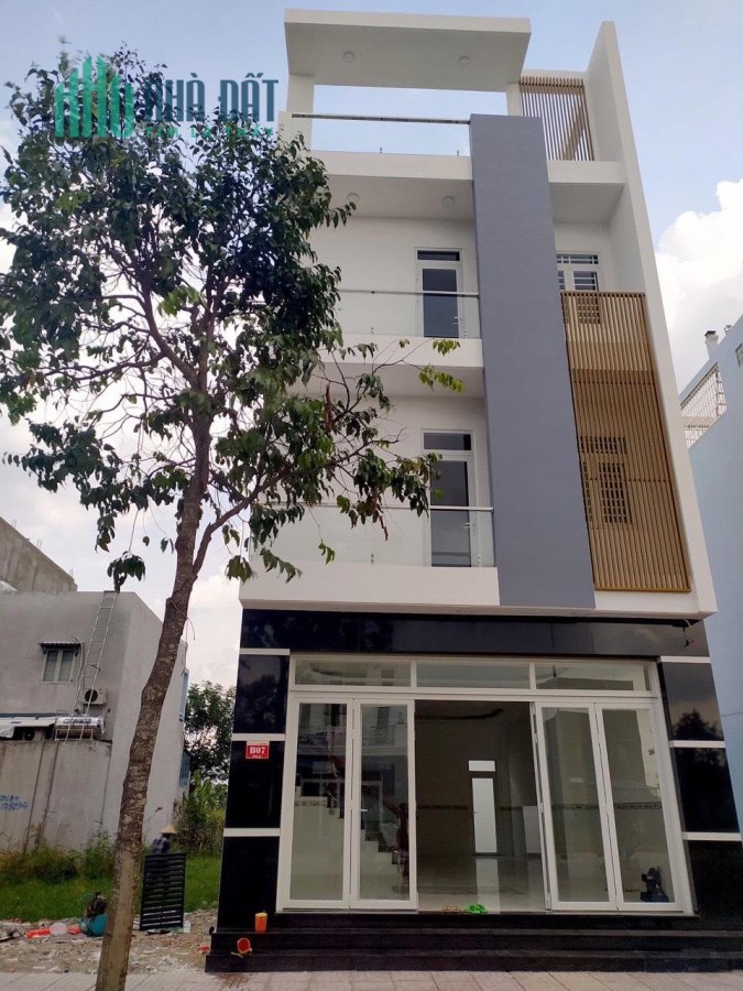 NỘI THẤT 10 ĐIỂM NGÕ THÔNG RỘNG THOÁNG CÁCH MP HOÀNG QUỐC VIỆT 90M