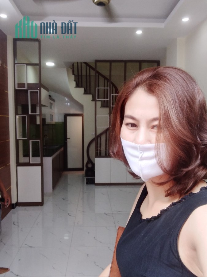Bán nhà phố Chùa Quỳnh, Hai Bà Trưng, Hà Nội, 4 tầng, sổ đỏ. Gíá 1.7 tỷ