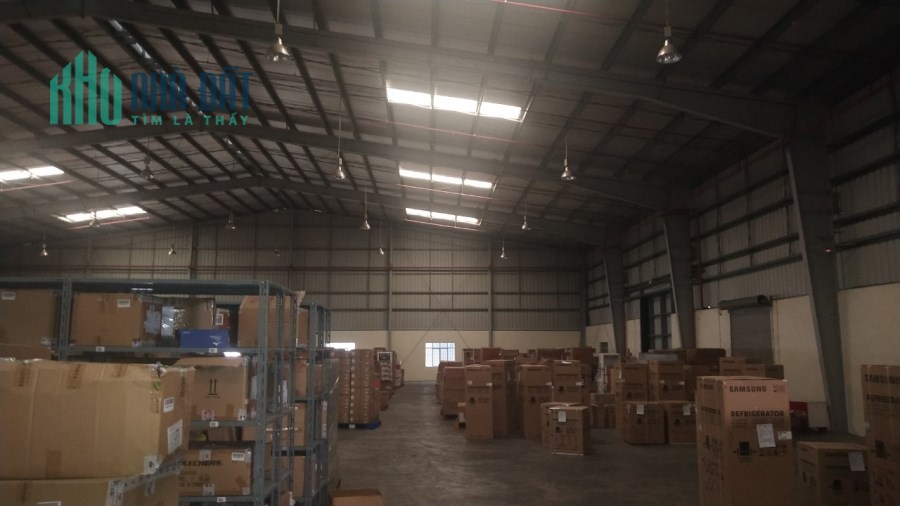 Cho thuê kho KCN Tiên Sơn, dt 1300m2, PCCC tự động. Giá chỉ 3.5$/m2 chưa VAT