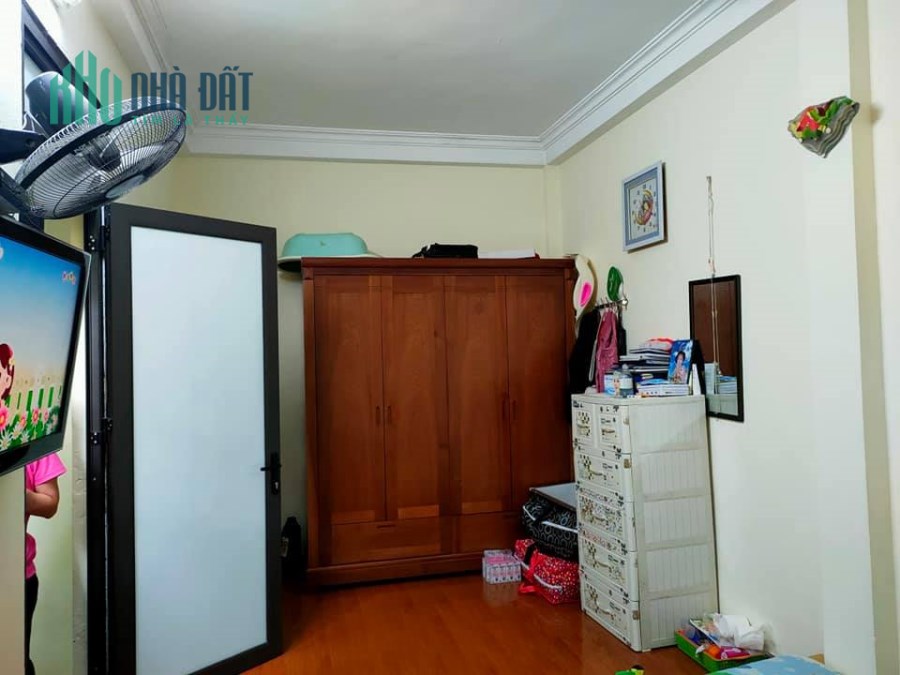 SIÊU HIẾM!!! NHÀ TÂN MAI, NHÀ ĐẸP, GẦN Ô TÔ TRÁNH 37M, 4 TẦNG, 2.3 TỶ