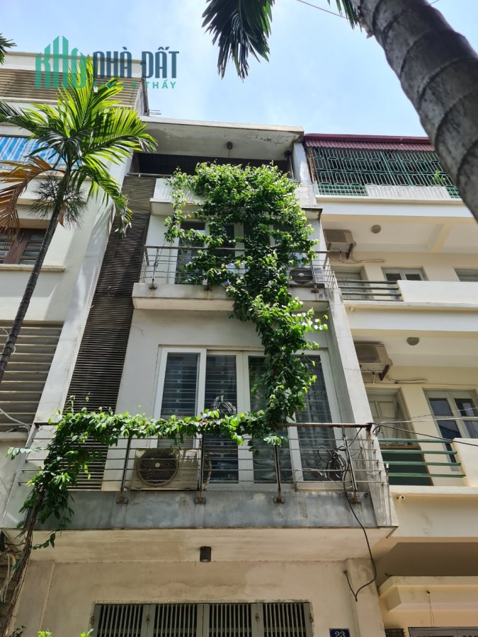 Cho thuê nhà riêng Xuân La-Tây Hồ: DT40m2x5 tầng, giá 11tr