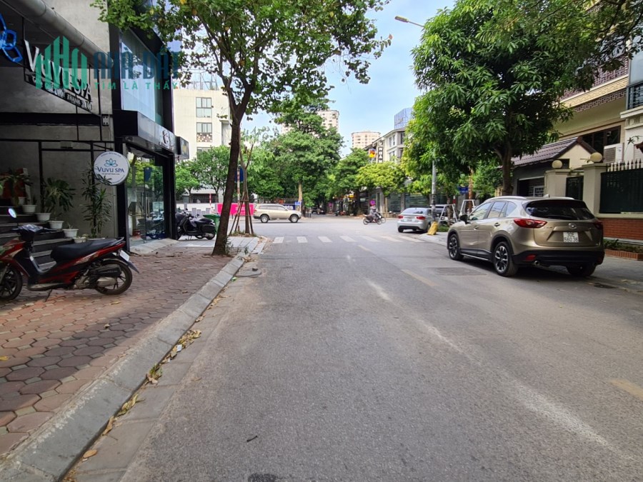 ​Cho thuê nhà nguyên căn phố Thọ Tháp- Cầu Giấy: DT130m2x2 tầng, MT7.5m, ô tô đỗ cửa