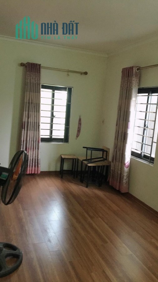 Bán nhà phố Long Biên 1, Quận Long Biên 25mx5T, 2.25 tỷ.