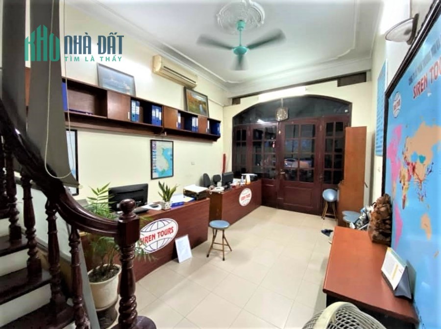 Mặt phố Hoàng Cầu, Đống Đa: DT 65m2*4T; MT 4,5m; giá 21,7tỷ