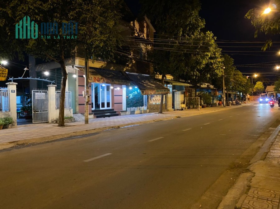 BÁN GẤP nhà mặt tiền Nguyễn Thành Phương, Thống Nhất, Biên Hoà