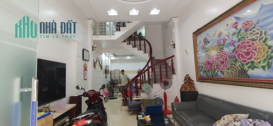 NP088 Nhà 3 tầng ngõ rộng 3m tại Văn Cao giá chỉ 2,2 tỷ