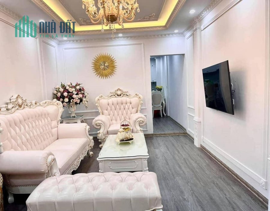 💥 Bán nhà tổ 5 Thạch Bàn 34m 6T, 2.75 tỷ oto đỗ cửa