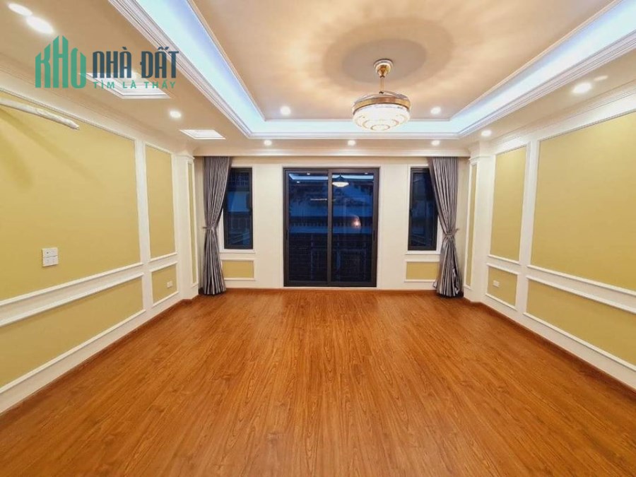 Bán nhà Mạc Thái Tổ, 45m x 7T, mt 5m, Ô tô, kinh doanh