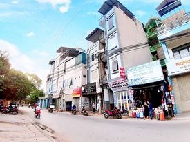 Bán nhanh nhà trọ sinh viên 4 tầng vị trí đẹp tại Học viện nông nghiệp Gia Lâm. 0983253436