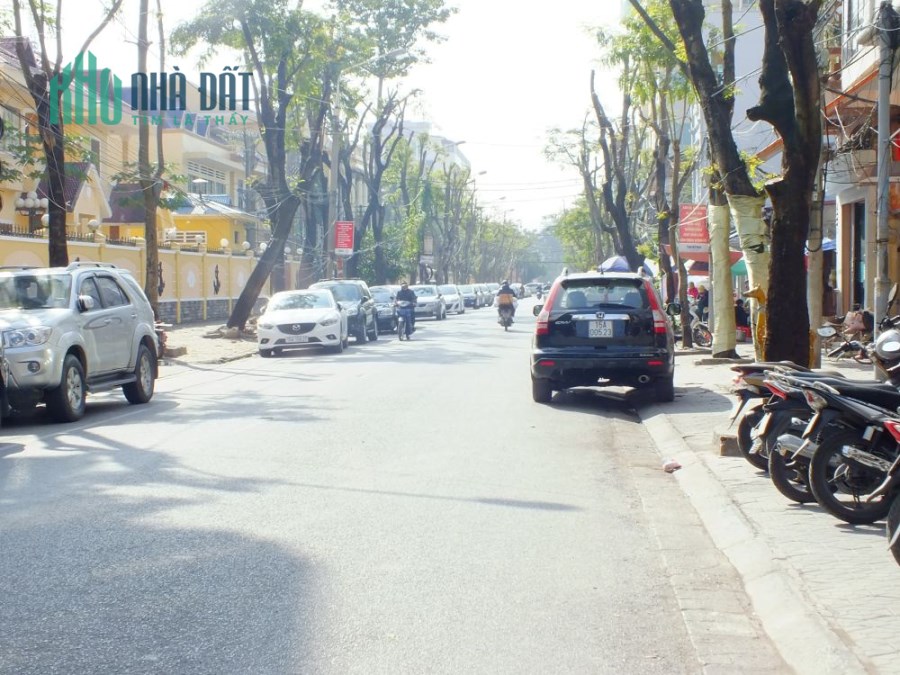 MD062187 Bán nhà mặt đường Lý Tự  Trọng 191m2 lô góc 2 mặt tiền cực rộng Liên hệ 0788258 222