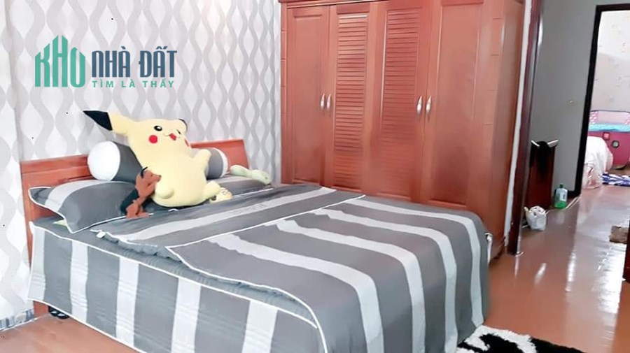 Bán nhà Dương Quảng Hàm, Cầu Giấy, 60m x 5T, MT 6m, Ô tô