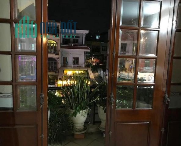 Bán nhà hẻm ô tô, Đường Tân Thành, Quận 5, 27m2, 5.3 tỷ 0799149230