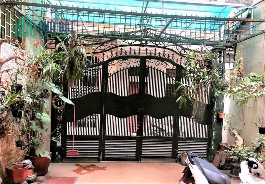 Nhà phố Nguyễn Ngọc Nại, Thanh Xuân: DT 121m2; MT 5,5m; giá 9,2tỷ