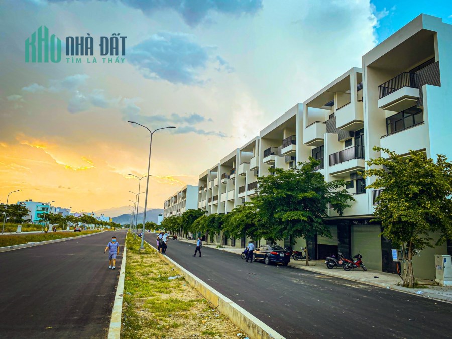 Bán VCN Phước Long 2 – Giá FO cho nhà đầu tư