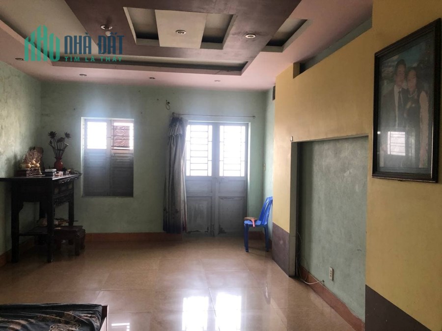 NP093 Bán Nhà 2 Tầng Mặt Đường Phủ Thượng Đoạn gần chợ