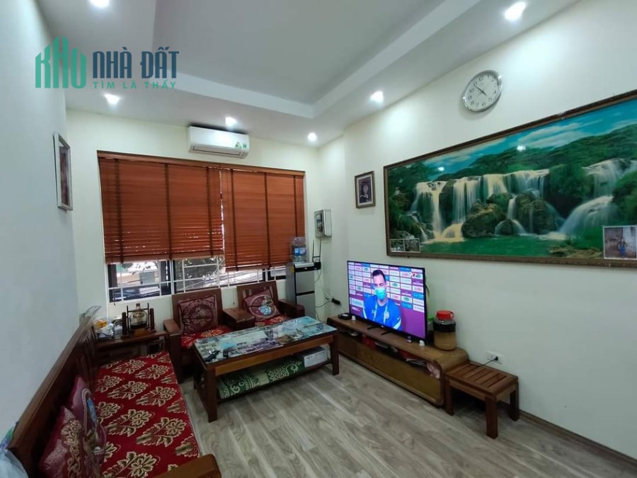 Bán nhà mặt ngõ Hạ Đình Thanh Xuân 5 tầng nhỉnh 4 tỷ,ngõ ô tô tránh, ô tô vào nhà.