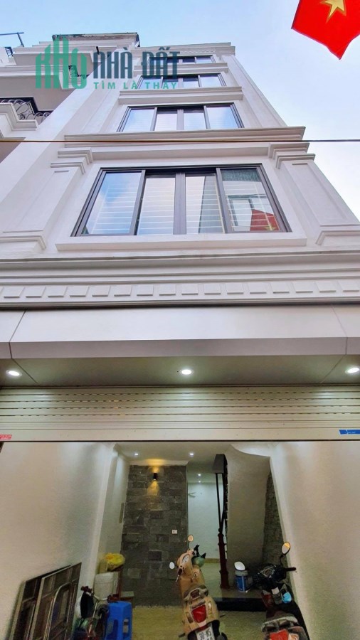 Chính chủ bán 50m2 x 5T mặt tiền 5m Gara, Ô tô tránh, nhỉnh 6 tỷ phố Kim Đồng LH  0977440990