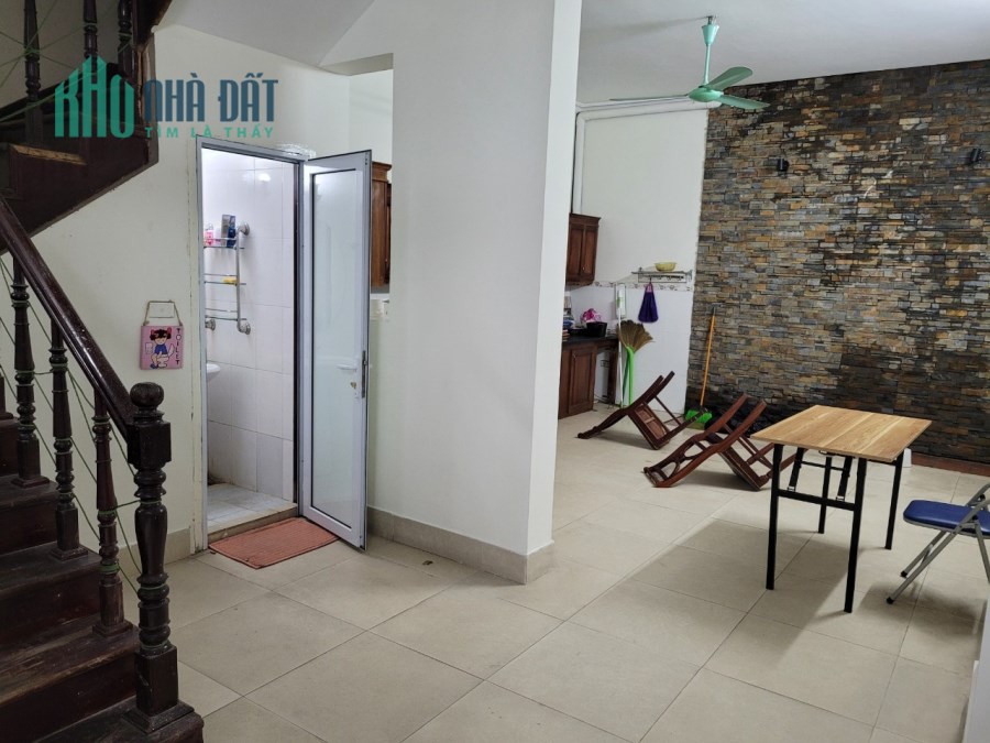 Nhà phố Nhân Hòa Thanh Xuân 40m 5 tầng MT 4,5m hơn 3 tỷ đẹp ở ngay