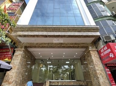NGAY STARLAKE NGUYỄN VĂN HUYÊN ĐƯỜNG XE TẢI TRÁNH VỈA HÈ MỞ HỘI KD VP, P.KHÁM NGÂN HÀNG 90*6T