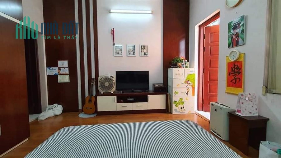 BÁN NHÀ MT ĐƯỜNG CALMETTE, QUẬN 1, DT (4X20M) 4 LẦU GIÁ 44 TỶ