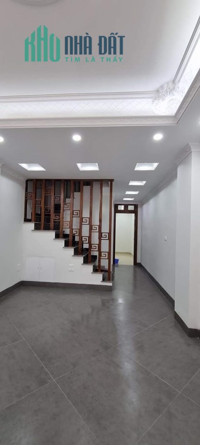 Nhà phố Ngọc Lâm 50m, đẹp lung linh, ô tô tránh, kinh doanh đỉnh, nhỉnh 8 tỷ