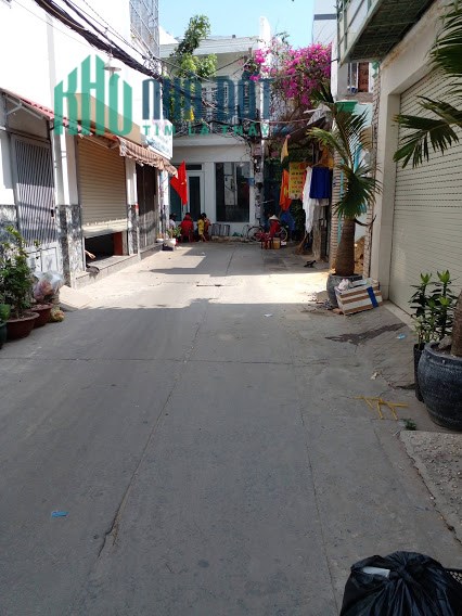 Bán nhà hẻm Út Tịch Tân Bình 3 tầng, 45m2, giá 9,5 tỷ.