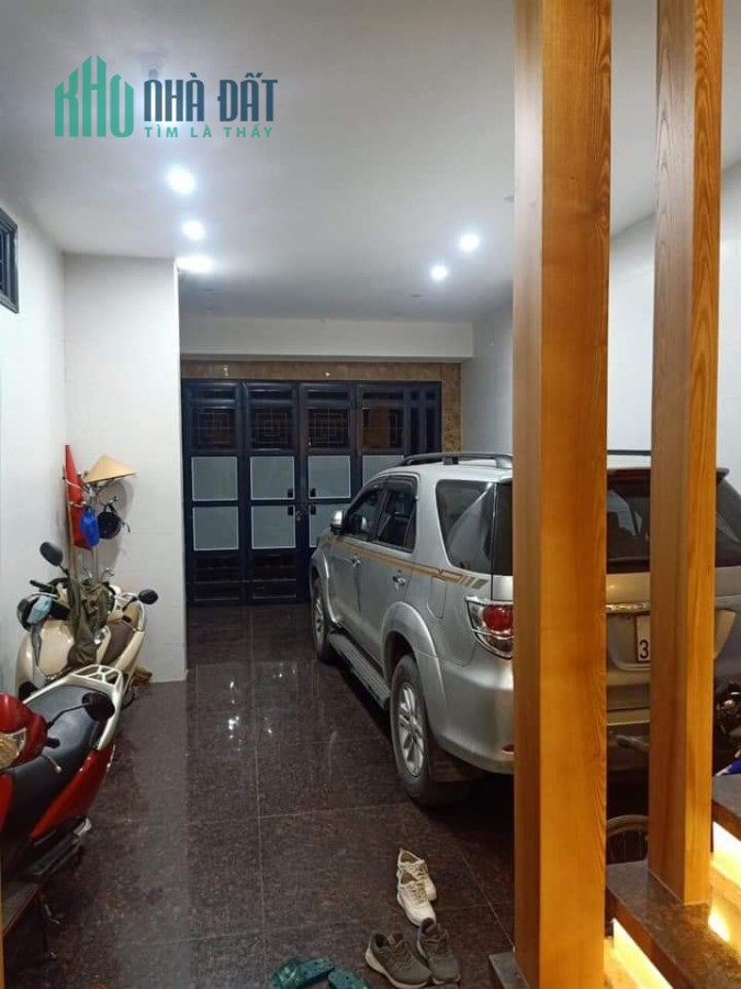 Bán nhà phố Hoa Bằng,Cầu Giấy, 65m x 5T, Kinh doanh, Ô tô