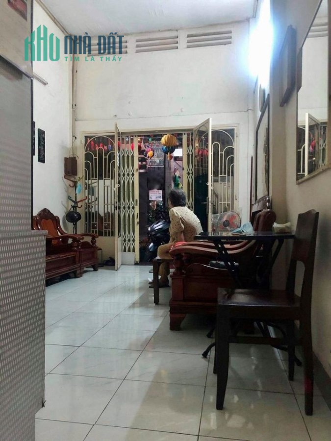 HÀNG HIẾM CHỈ 3 TỶ HƠN CÓ NGAY NHÀ QUẬN 1, 26M2