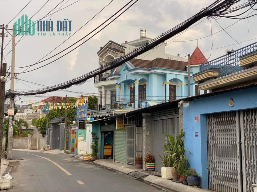 Chính Chủ Bán Nhà Hóc Môn 220m2 Măt Tiền 8m Đường Lê Thị Hà Giá 10,2 Tỷ