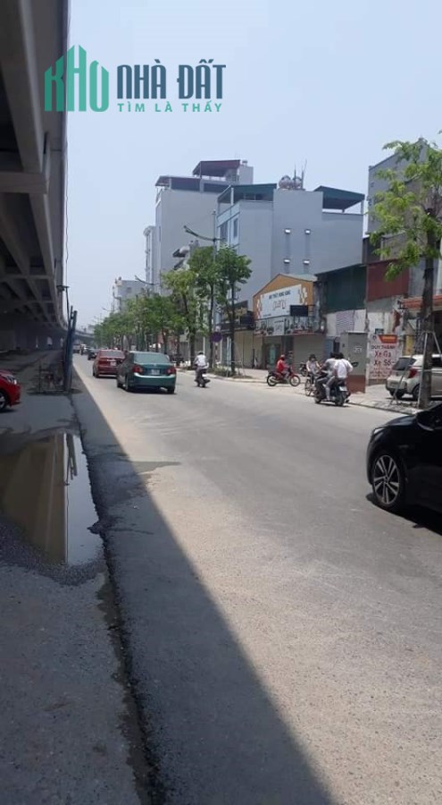 Bán Nhà mặt phố Phạm văn Đồng 155m2 mặt tiền gần 10m giá 40 tỷ