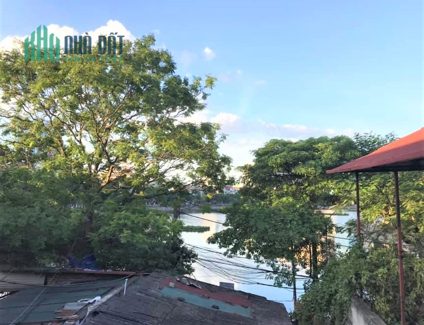 Nhà view hồ Hoàng Cầu, Đống Đa: DT 286m2; MT 6,2m; giá 14tỷ