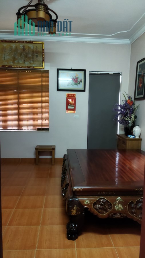 Bán gấp nhà phố Bạch Đằng 52M, MT5M, lô góc, thoáng sáng 3 mặt, ô tô đỗ cửa