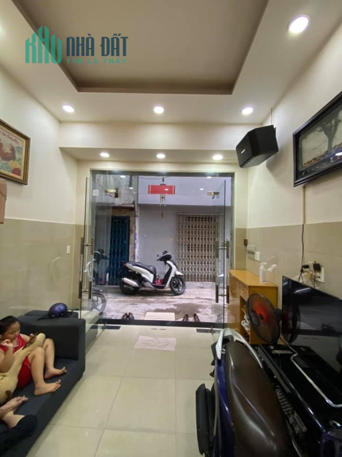 QUẬN 1 HXH PHÓ ĐỨC CHÍNH 39M2, 3.3X12M, GIÁ 8.7 TỶ,