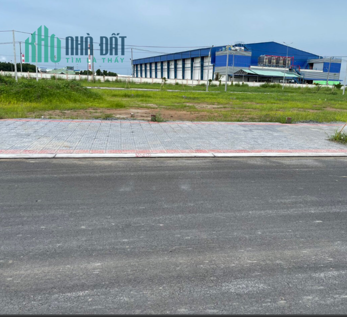 Bán nền đẹp Khu thương mại Mái Dầm, Hậu Giang