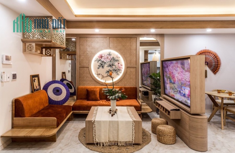Bán nhà mặt phố Huế, Hoàn Kiếm 300 m, MT khủng, giá thương lượng.