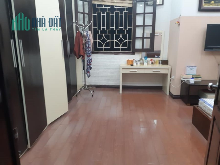 Bán nhà phố Huỳnh Thúc Kháng – Đống Đa, lô góc, 6m mặt tiền 17ty