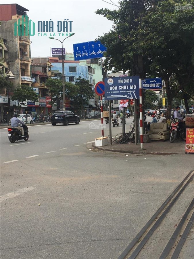 Bán nhà phố Phan Đình Giót, Thanh Xuân. Nhà mới thang máy, TK hiện đại, giá giảm 0,5 tỷ do Cô Zít
